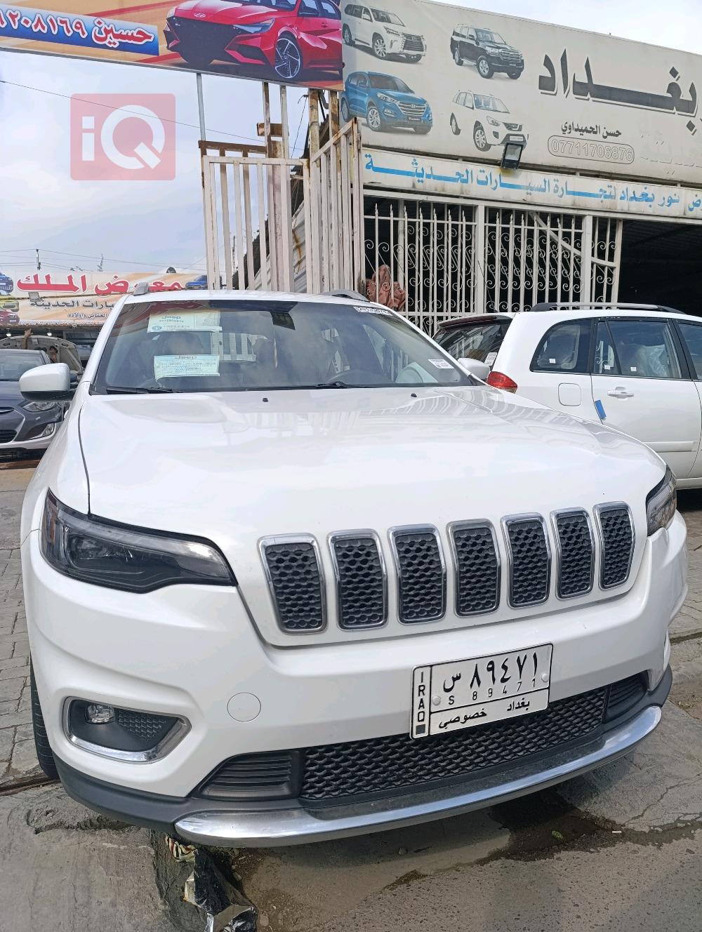 جیپ شیرۆکی